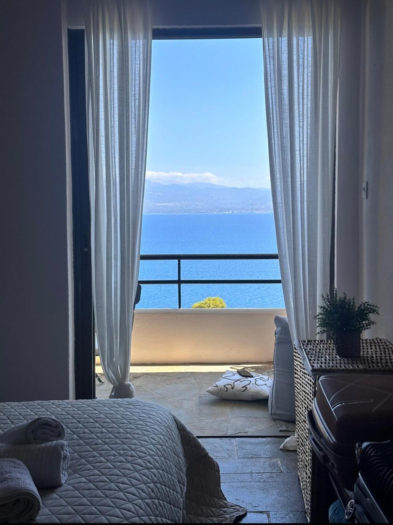 Seaterra Boutique Suite Каламос Екстер'єр фото