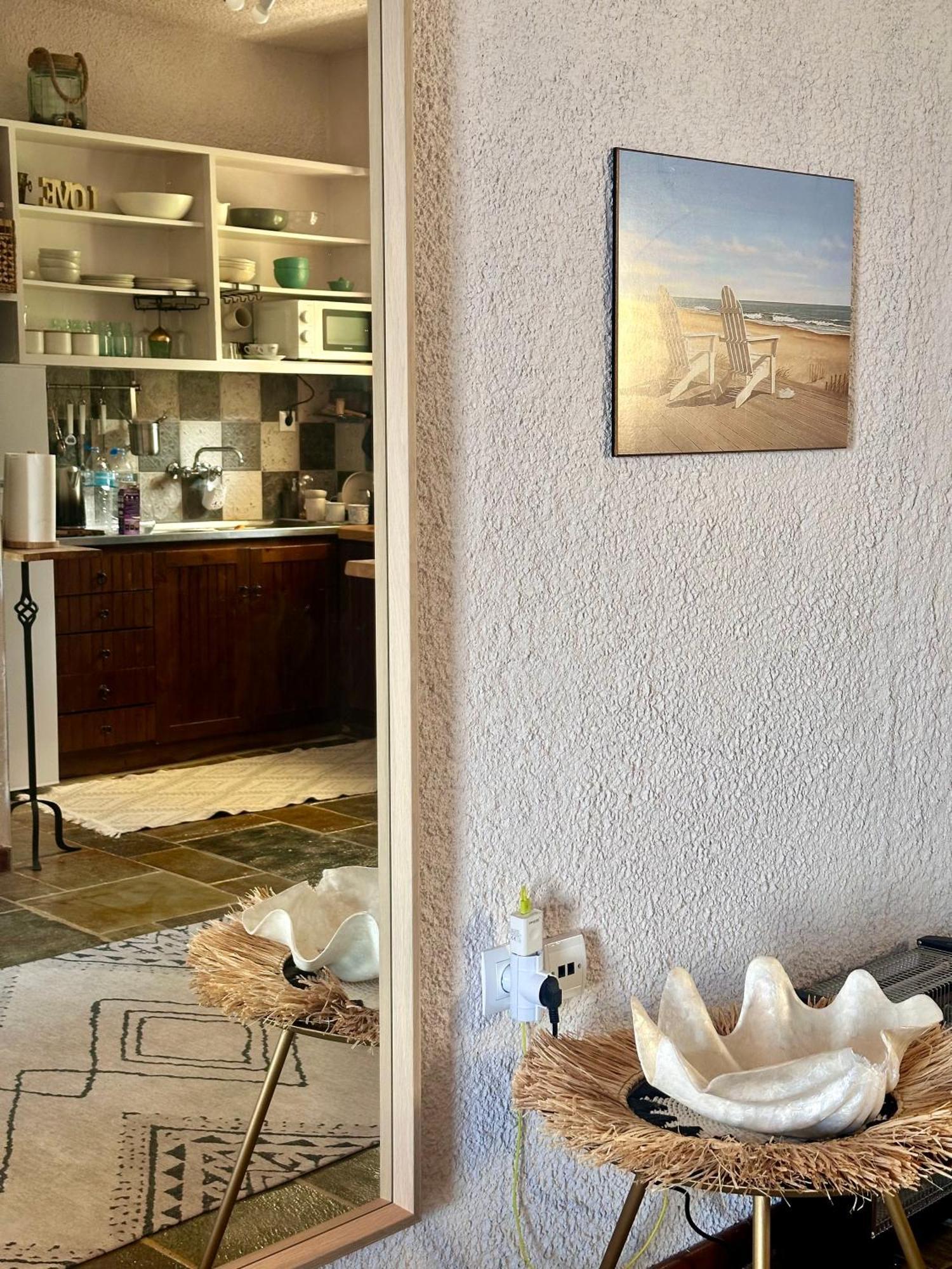 Seaterra Boutique Suite Каламос Екстер'єр фото